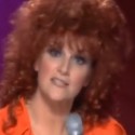 Trisha Yearwood Does Reba Impression [VIDEO]