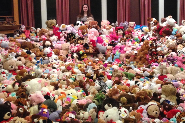 The Teddy Bear Drive Was A Huge Success (VIDEO) | WFYR-FM