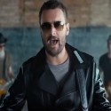 Check Out Eric Church’s New Signature Custom Edition Gibson Guitar