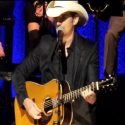 Brad Paisley Pays Tribute To Randy Travis [VIDEO]